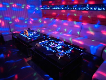 刷建设银行信用卡，享阳光汇国际娱乐9.5折优惠